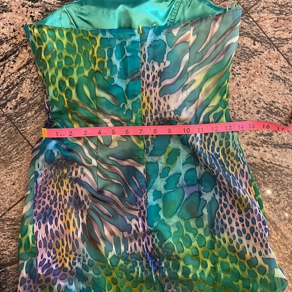 NETIGER | Dresses 👗 - Picture 4 of 6